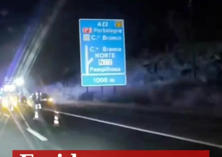O alerta para um acidente envolvendo dois veiculos ligeiros na A23, km123