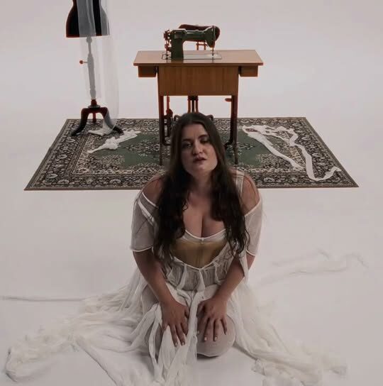 Rita Vian atua no Centro Cultural Raiano