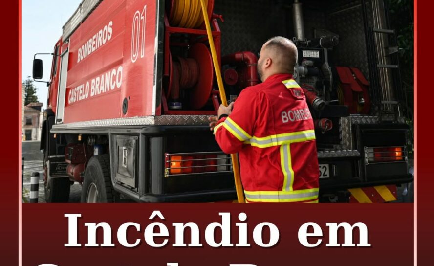 Um incêndio deflagrou na tarde desta quarta-feira, 17 de junho