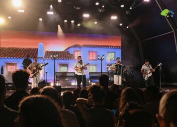 Vizinhos na primeira noite das Festas do Município de Proença-a-Nova