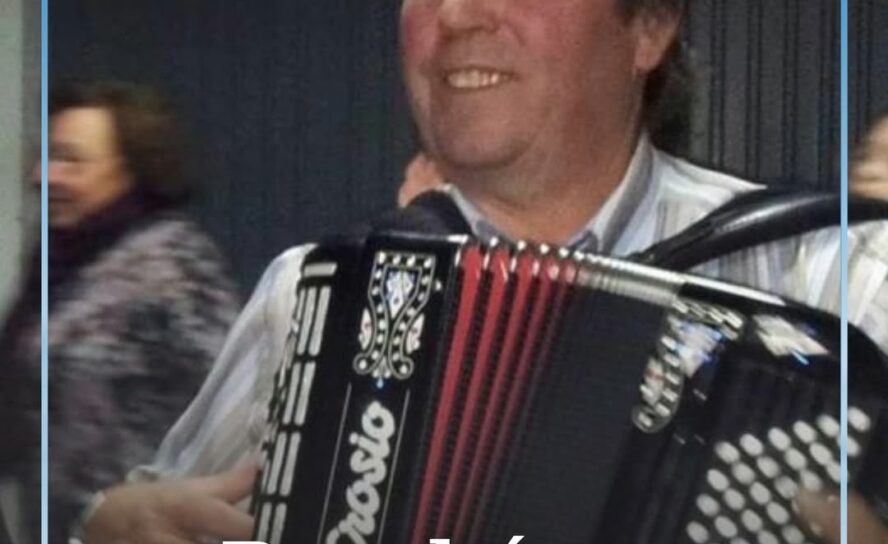O acordeonista Carlos Agostinho completa este sábado, 4 de julho, 68 anos.