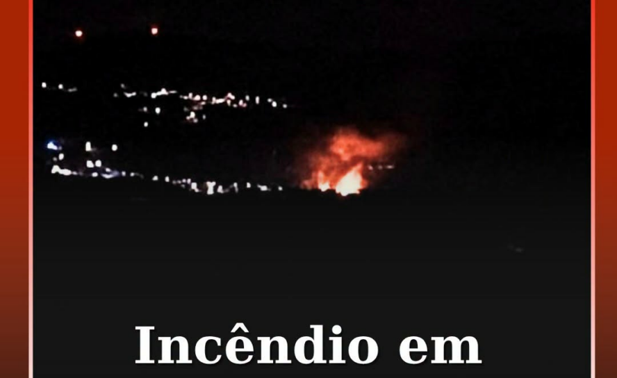 O alerta para o incêndio em zona de mato, em Louriçal do Campo, Castelo Branco,