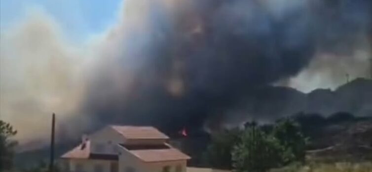 O alerta para o incêndio que deflagrou no sabugal foi dado cerca das 15h21.