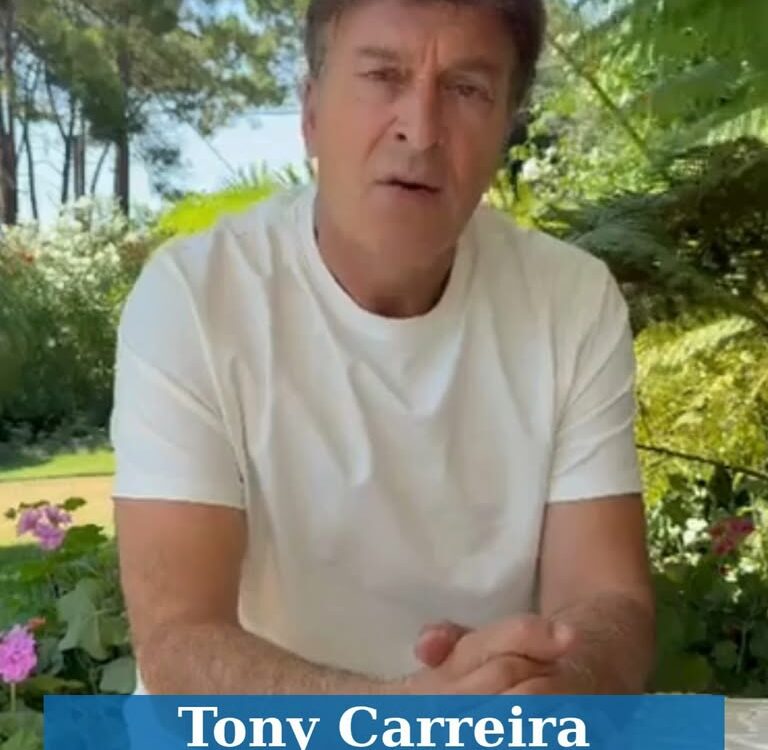 O cantor Tony Carreira deixa um convite aos fãs para o concerto que vai realizar