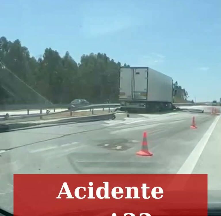 O despiste de um veículo pesado, ocorrido, cerca das 12 horas