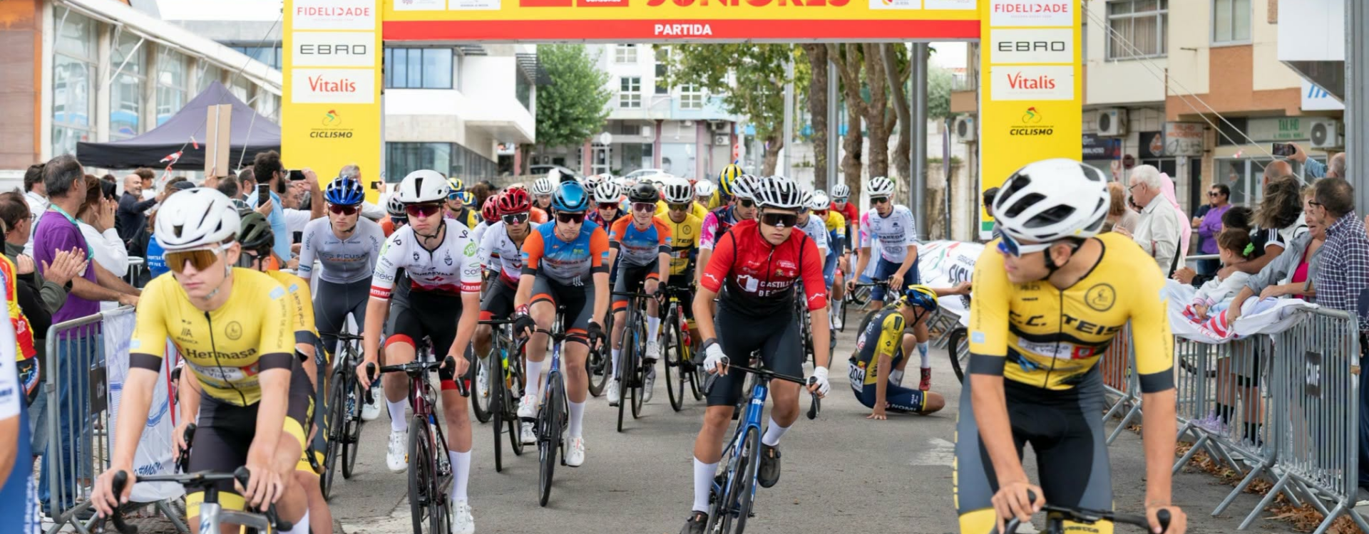20.ª Volta a Portugal de Juniores arranca no Fundão