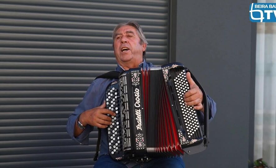 Acordeonista Carlos Agostinho