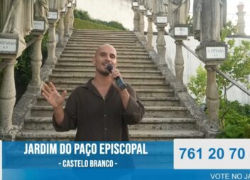 Francisco Ribeiro interpretou o seu tema "Quero Ficar" no apelo ao voto do Jardi