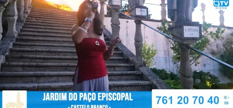 Maria Vinagre intrepertou  “Quantos Queres” o seu 4.º single
