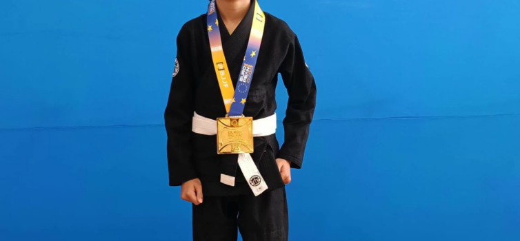 Três atletas do CDCF conquistam ouro no Campeonato Europeu de Brazilian Jiu-Jits