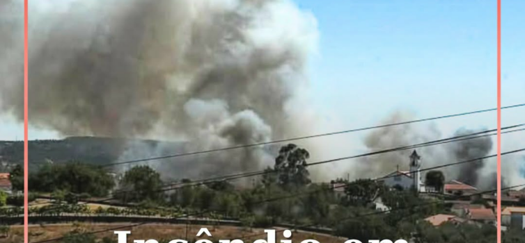 Um incêndio deflagrou esta quarta-feira, 5 de agosto