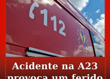 Uma mulher de 27 anos ficou com ferimentos ligeiros na sequência de uma colisão
