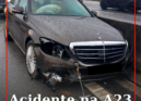 Uma mulher de 52 anos ficou com ferimentos ligeiros na sequência de um despiste,