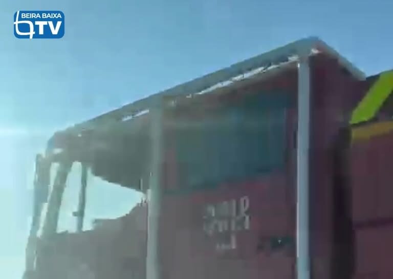 O incêndio que deflagrou na segunda-feira, 14 de setembro, em Alvito da Beira