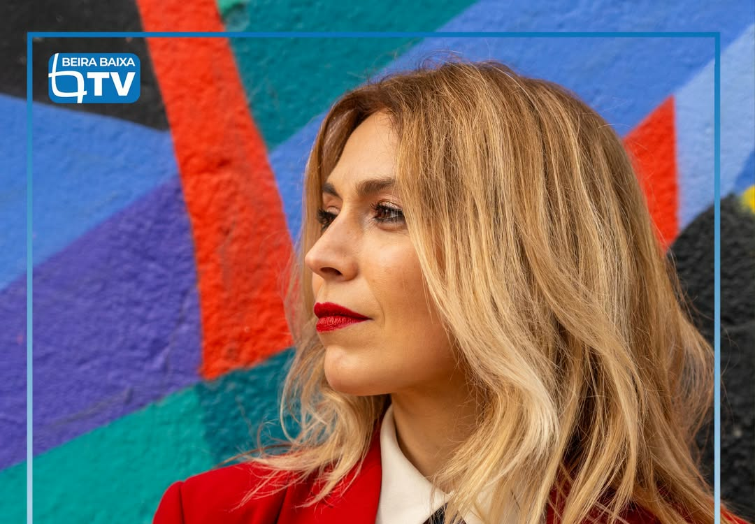 Ana Bacalhau, uma das vozes mais carismáticas e marcantes da música portuguesa,