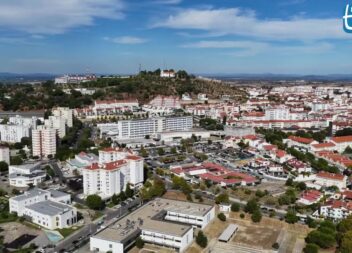 \"Esta Terra, Esta Gente\"\nEnfermeiro Domingos Belo
