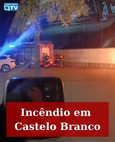Incêndio em veículo junto ao Estádio Municipal de Castelo Branco