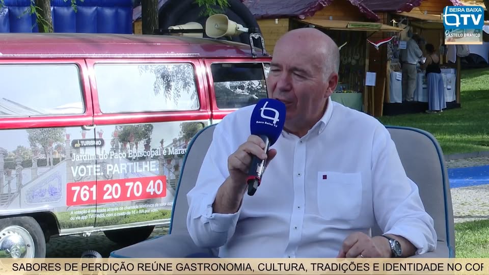 José Figueiras recebe o Presidente da Câmara de Castelo Branco no set da Beira B