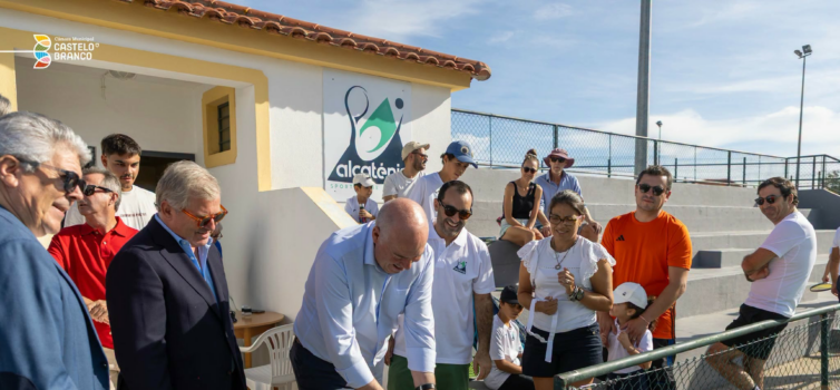 O Alcaténis Sport Clube inaugurou, no sábado, 26 de setembro