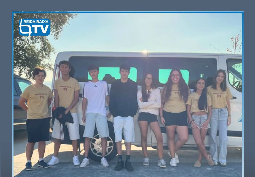 Os alunos finalistas do 9ºA, do Agrupamento de Escolas de Vila Velha de Ródão,