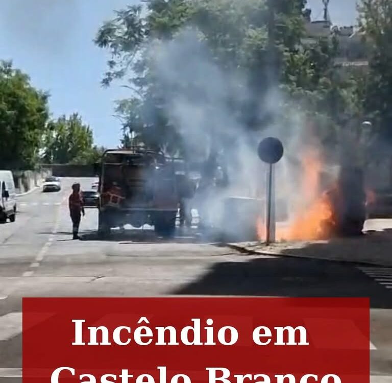 Um incêndio deflagrou esta quinta-feira, 3 de setembro