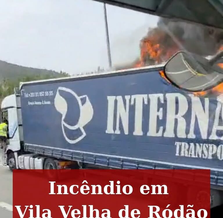 Um incêndio deflagrou esta tarde num camião, na A23, ao quilómetro 97