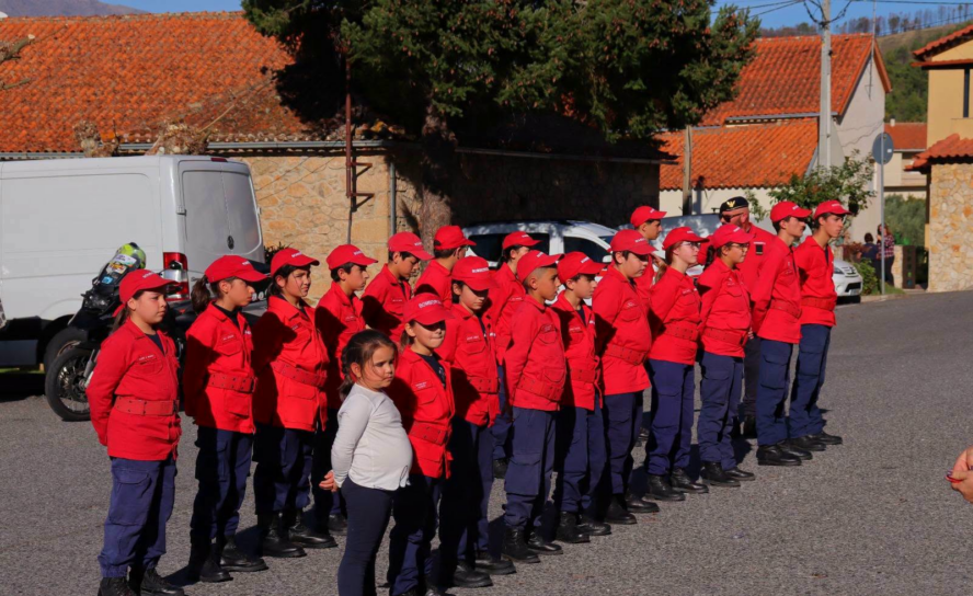 A Escolinha de Infantes e Cadetes dos Bombeiros Voluntários da Covilhã