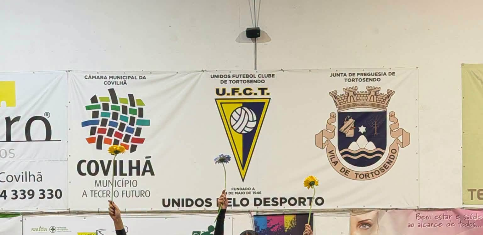A secção de Patinagem Artística do Académico dos Penedos Altos esteve em destaqu