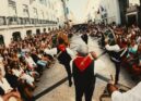 Carlos Gil leva a moda e Bombos de Lavacolhos à rua na ModaLisboa