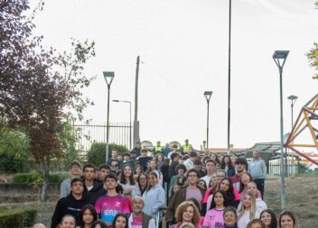 Comunidade do Fundão pinta-se de rosa na luta contra o cancro da mama