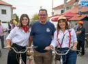 Feira do Feijão Frade arranca com passeio de pasteleiras