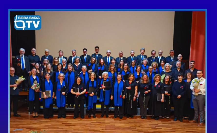 O Grupo Coral de Proença-a-Nova recebeu a medalha de prata